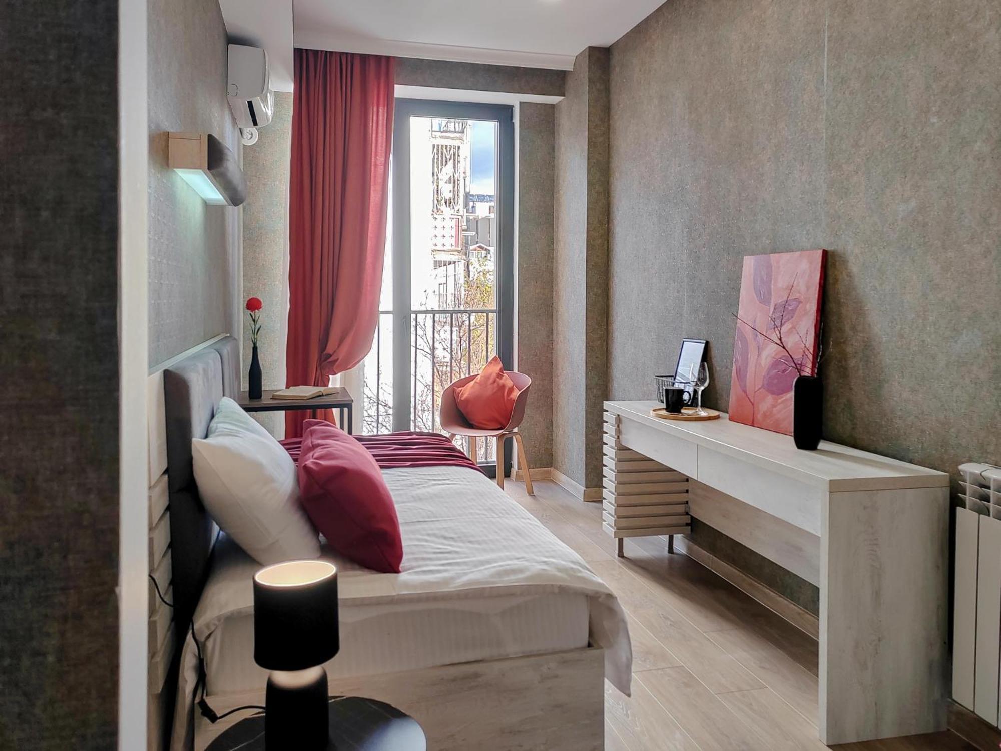 Round Garden Hotel Tbilisi Eksteriør billede